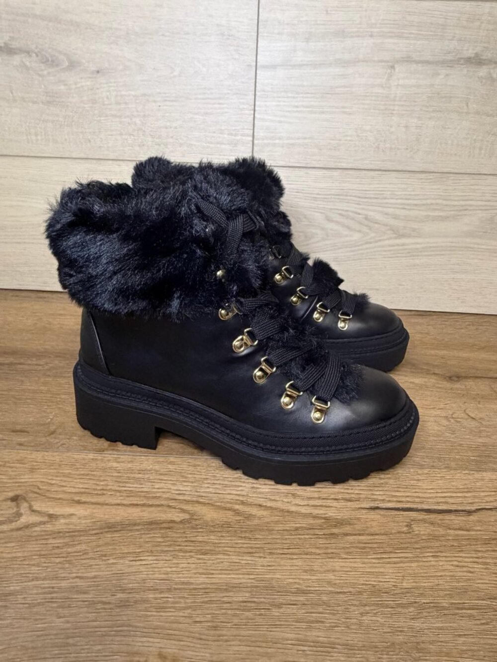 ON 34th Steffii Faux Fur Lace Up Lug Sole Combat Boots 8.5M Black